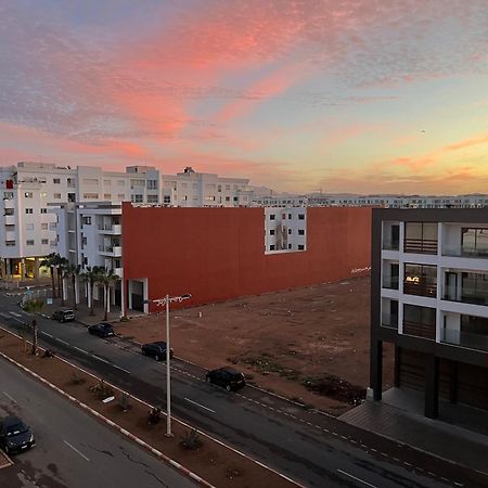 Luxury Apartment 100Sqm With Pool Near Beach Wifi Unlimited With Optical Fiber Agadir Dış mekan fotoğraf