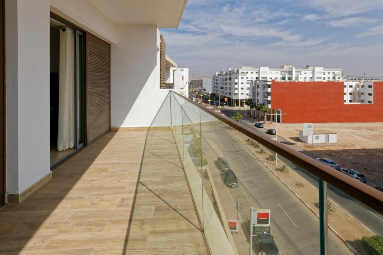 Luxury Apartment 100Sqm With Pool Near Beach Wifi Unlimited With Optical Fiber Agadir Dış mekan fotoğraf