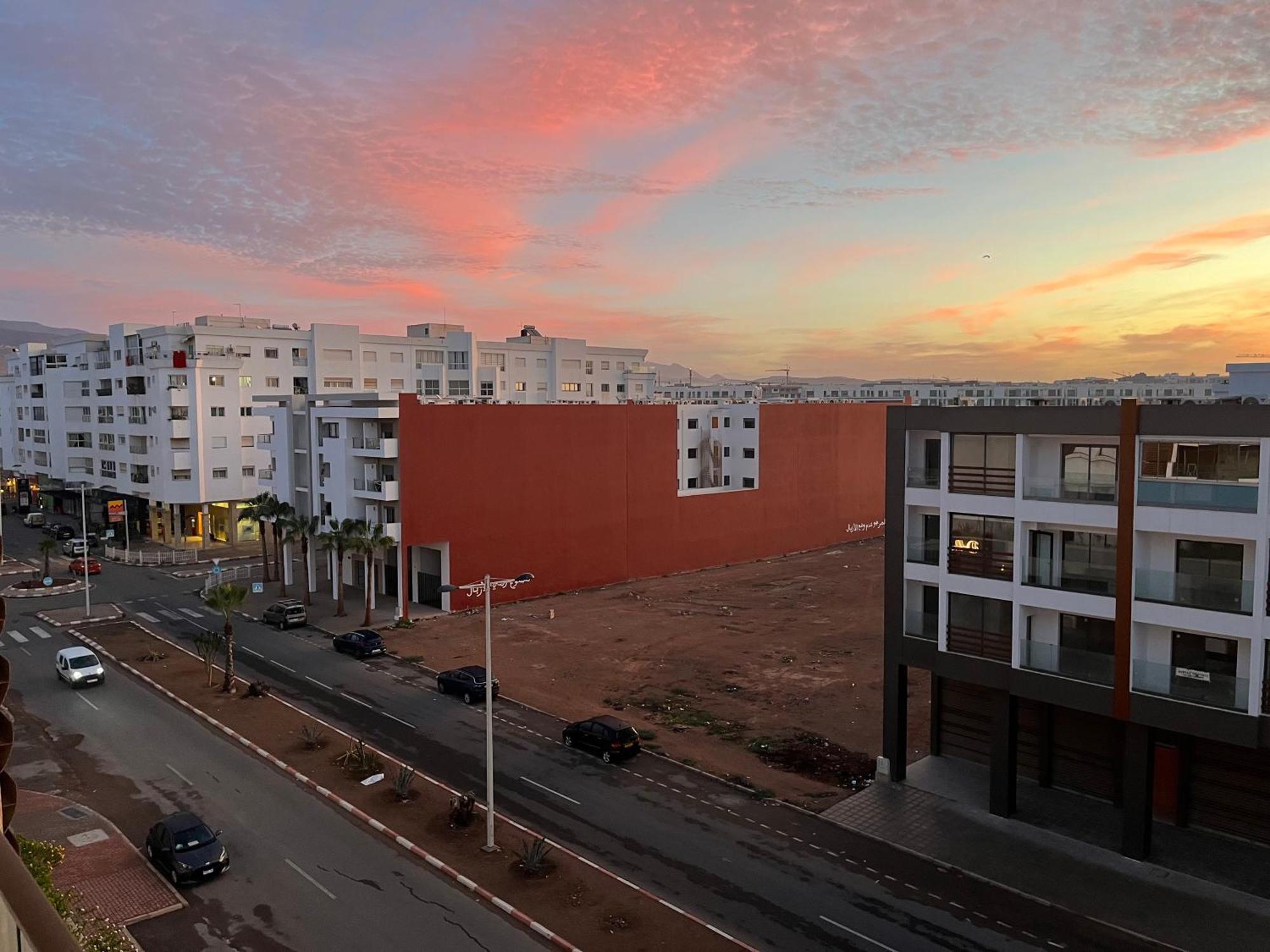 Luxury Apartment 100Sqm With Pool Near Beach Wifi Unlimited With Optical Fiber Agadir Dış mekan fotoğraf